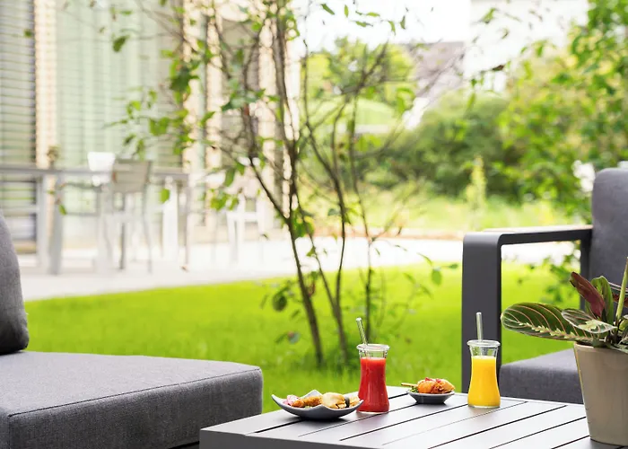 Hotel Leonardo Royal Bonn Airport 4*