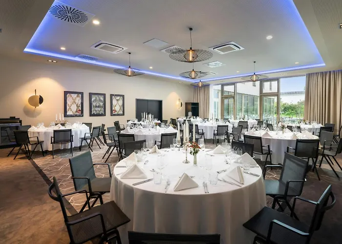 Leonardo Royal Bonn Airport 4*