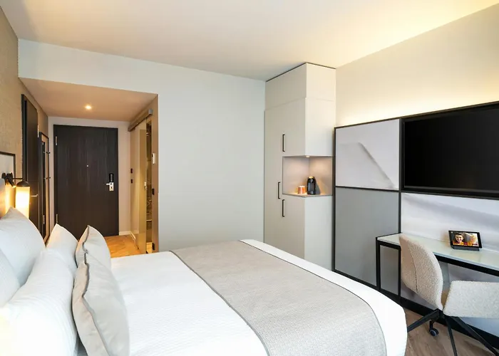 Leonardo Royal Bonn Airport