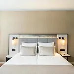 Leonardo Royal Bonn Airport ホテル 4*