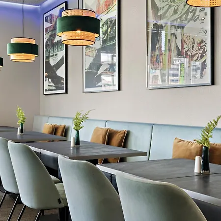 Hotel Leonardo Royal Bonn Airport