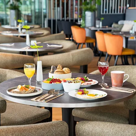 Leonardo Royal Bonn Airport