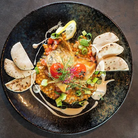 ホテル Leonardo Royal Bonn Airport