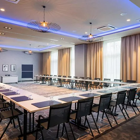 Leonardo Royal Bonn Airport