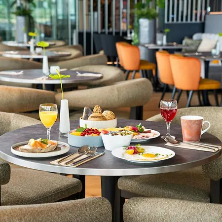 Leonardo Royal Bonn Airport Köln