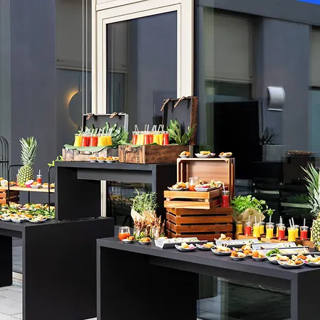 Hotel Leonardo Royal Bonn Airport