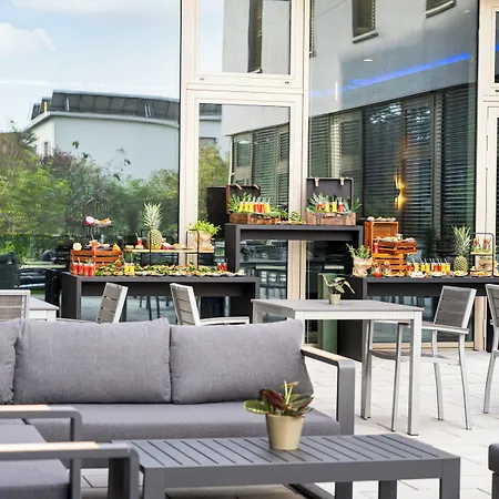 Leonardo Royal Bonn Airport 4*