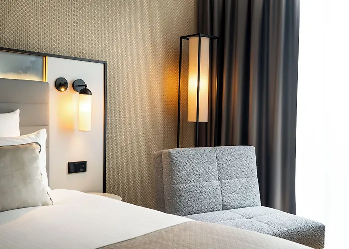 Leonardo Royal Bonn Airport Hotell