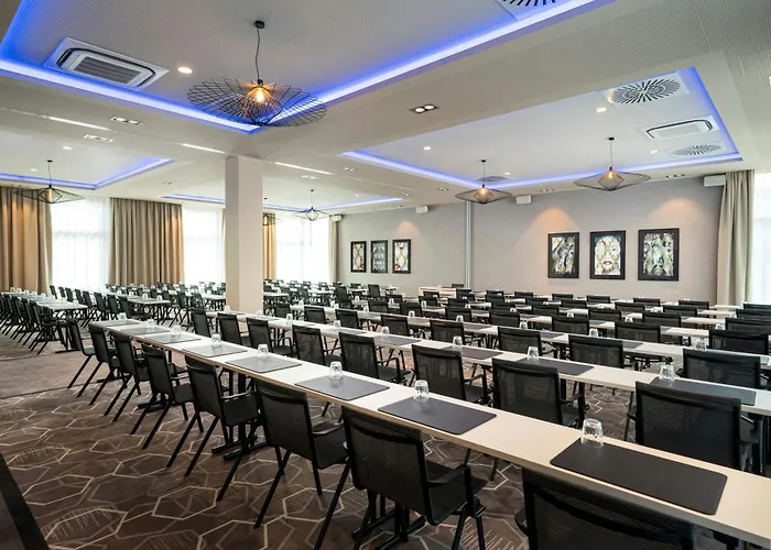 Leonardo Royal Bonn Airport 4*