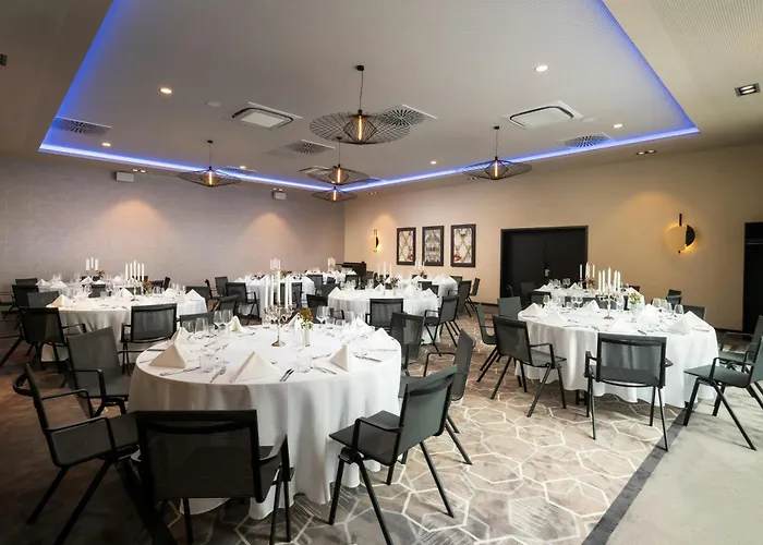 Leonardo Royal Bonn Airport 4*