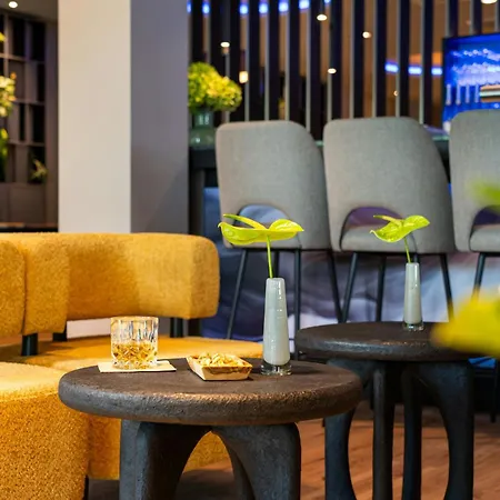 Hotel Leonardo Royal Bonn Airport