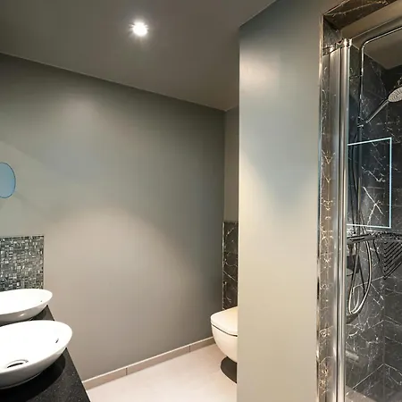 Leonardo Royal Bonn Airport 4*